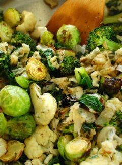 Roasted cruciferous vegetables. Packed with vitamins and minerals, all good stuff for your body! | joeshealthymeals.com