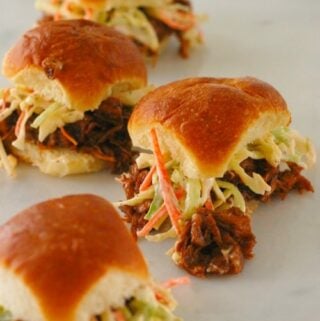 4 BBQ Jackfruit sliders