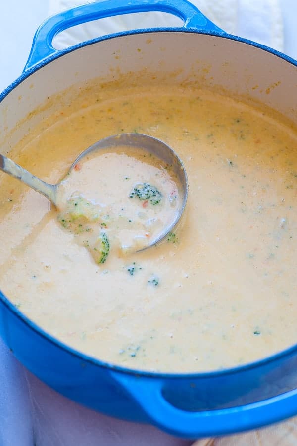 Vegetarian broccoli cheese soup. Delicious and creamy recipe for this satisfying soup. Like Panera Bread! | joeshealthymeals.com