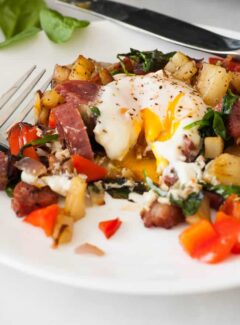 Breakfast hash with bacon and salami. | joeshealthymeals.com