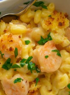 Delicious shrimp mac and cheese. | joeshealthymeals.com