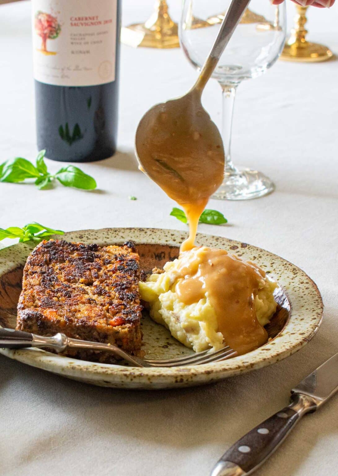 How To Make Brown Gravy Recipe (No Drippings) Joe's Healthy Meals